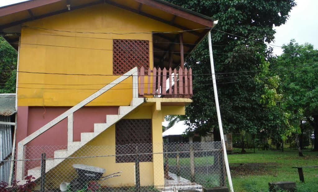 Cabinas Miss Miriam 1 Tortuguero Extérieur photo